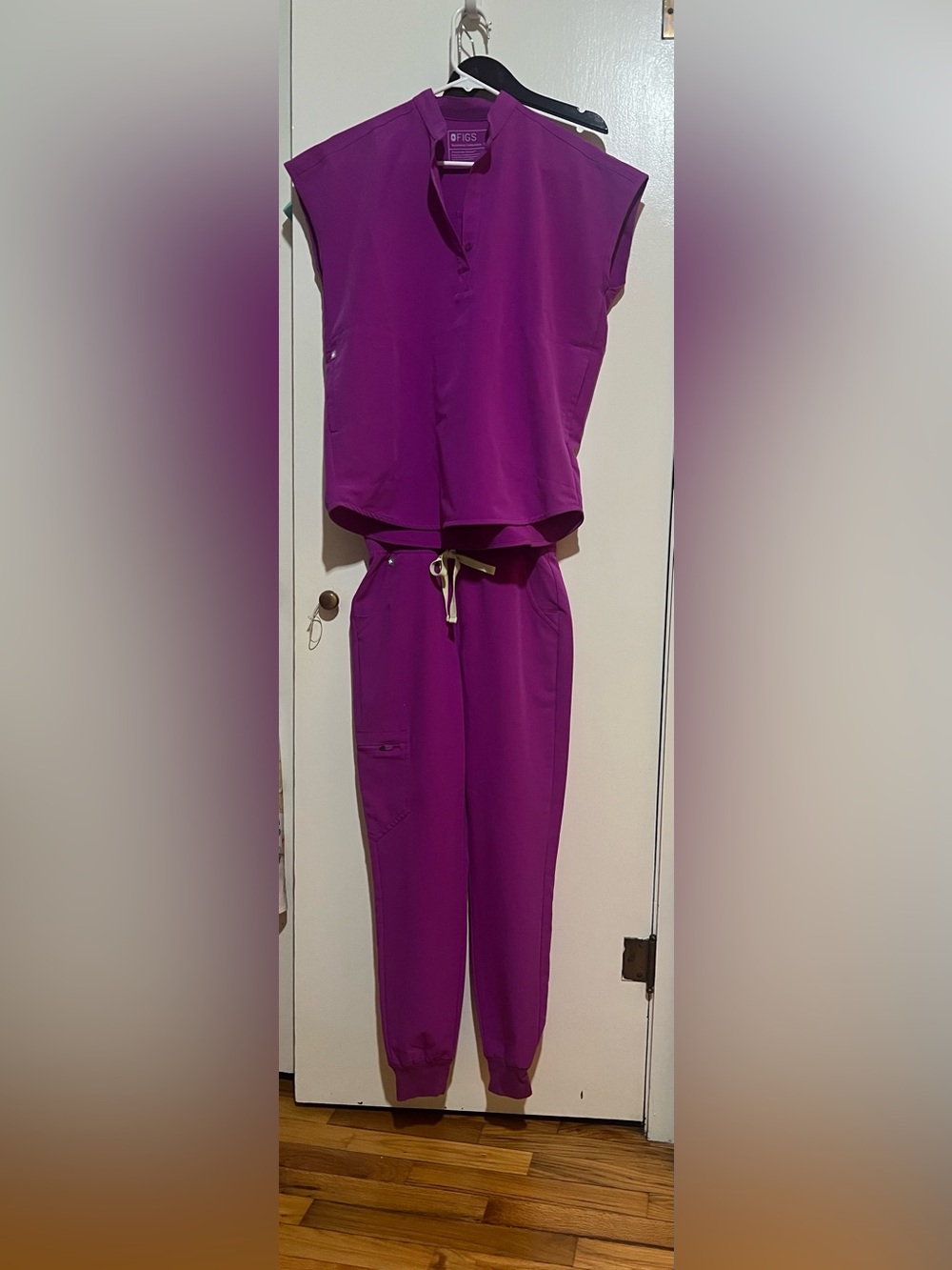 FIGS Vivid Magenta Active Top - Bright Fuchsia with Zamora joggers